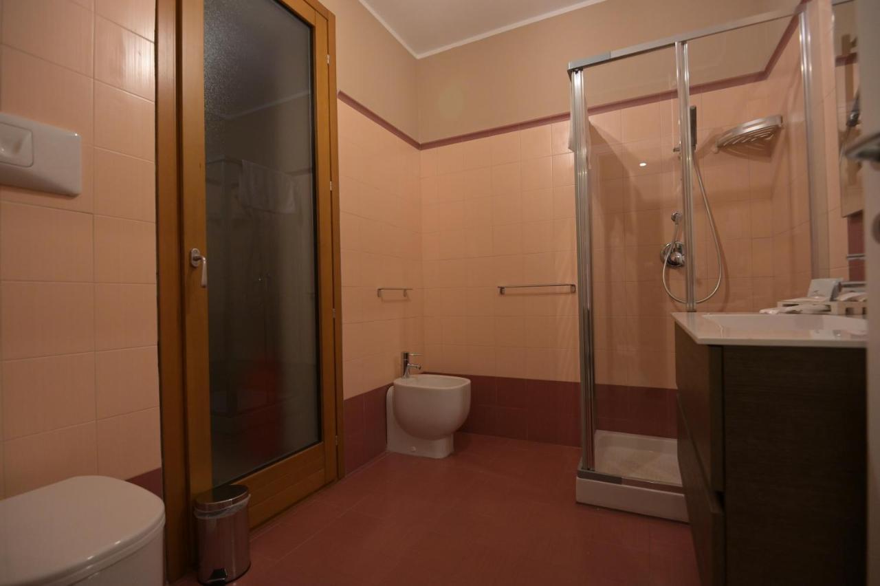 Clc Home B&B Cosenza Ngoại thất bức ảnh